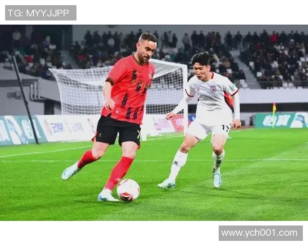 足球明星精彩瞬间全景展示让你领略球场魅力与激情