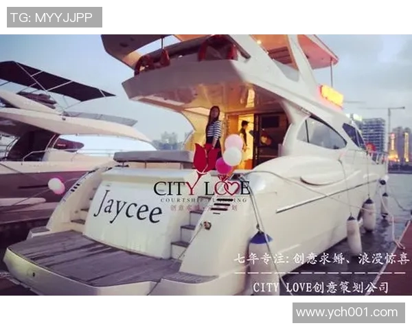 足球明星进球后浪漫求婚瞬间感动全场球迷的甜蜜时刻 足球明星进球后浪漫求婚瞬间感动全场球迷的甜蜜时刻